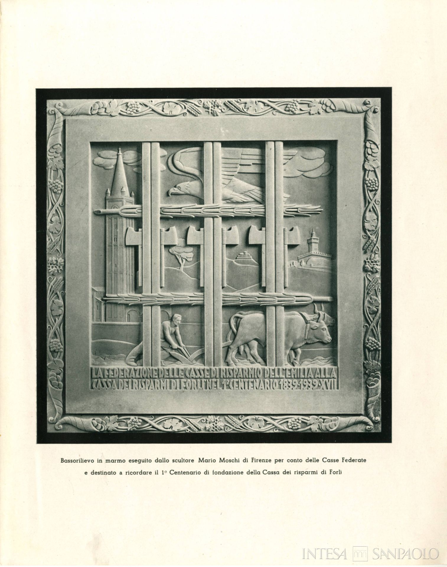 Cassa dei Risparmi di Forlì, bassorilievo in marmo per il centenario dell'Istituto, fotografia tratta da Per il primo centenario della Cassa dei Risparmi di Forlì, 1939 (bassorilievo di Mario Moschi)