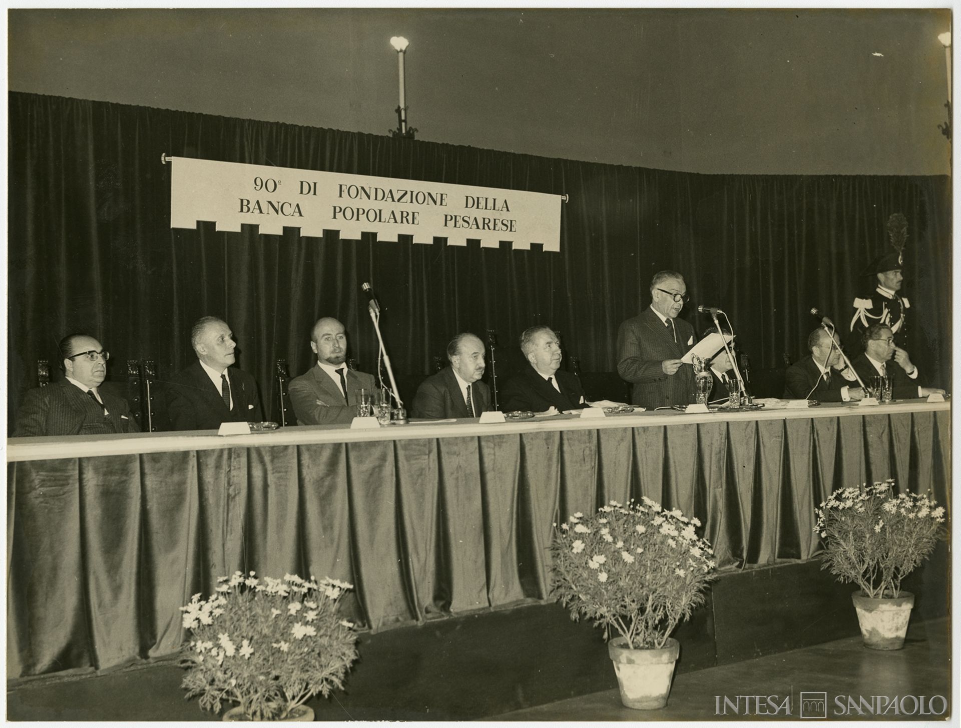 Banca Popolare Pesarese, celebrazione del novantesimo anno di fondazione, 31 ottobre 1965 (fotografo sconosciuto)