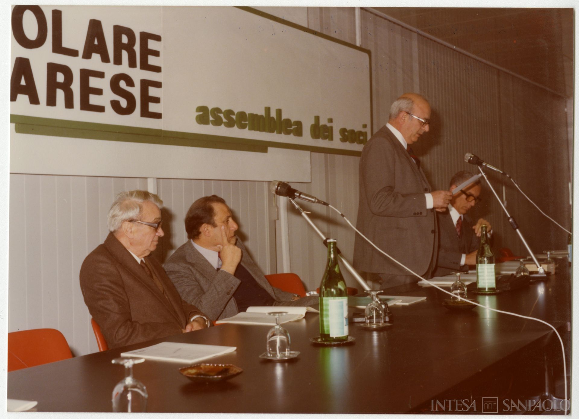 Banca Popolare Pesarese, assemblea dei soci, 1 aprile 1984 (fotografo sconosciuto)