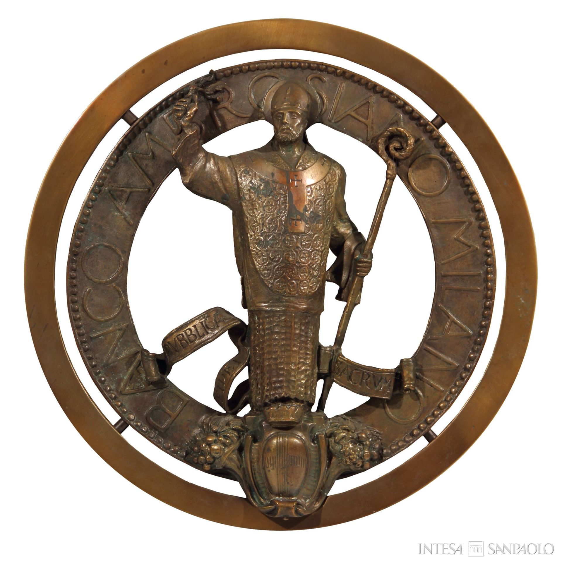 Banco Ambrosiano, fregio in bronzo raffigurante Sant'Ambrogio incastonato in origine nel portale di accesso di un caveau, metà anni Cinquanta