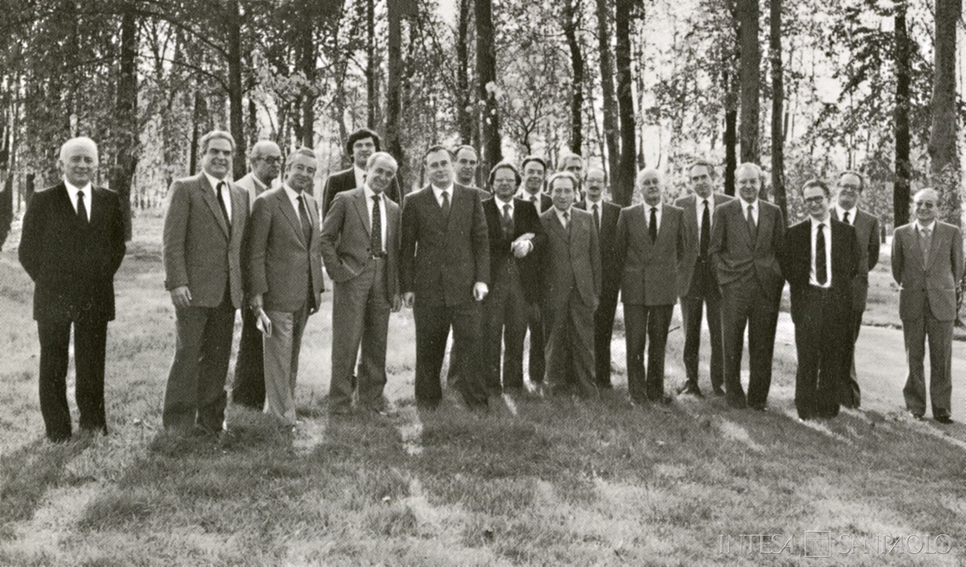 Istituto Bancario Italiano, i componenti del CdA partecipanti alla seduta del 5 novembre 1983 presso la scuola di Addestramento e di Formazione della Cariplo ad Angera (Mario La Porta)