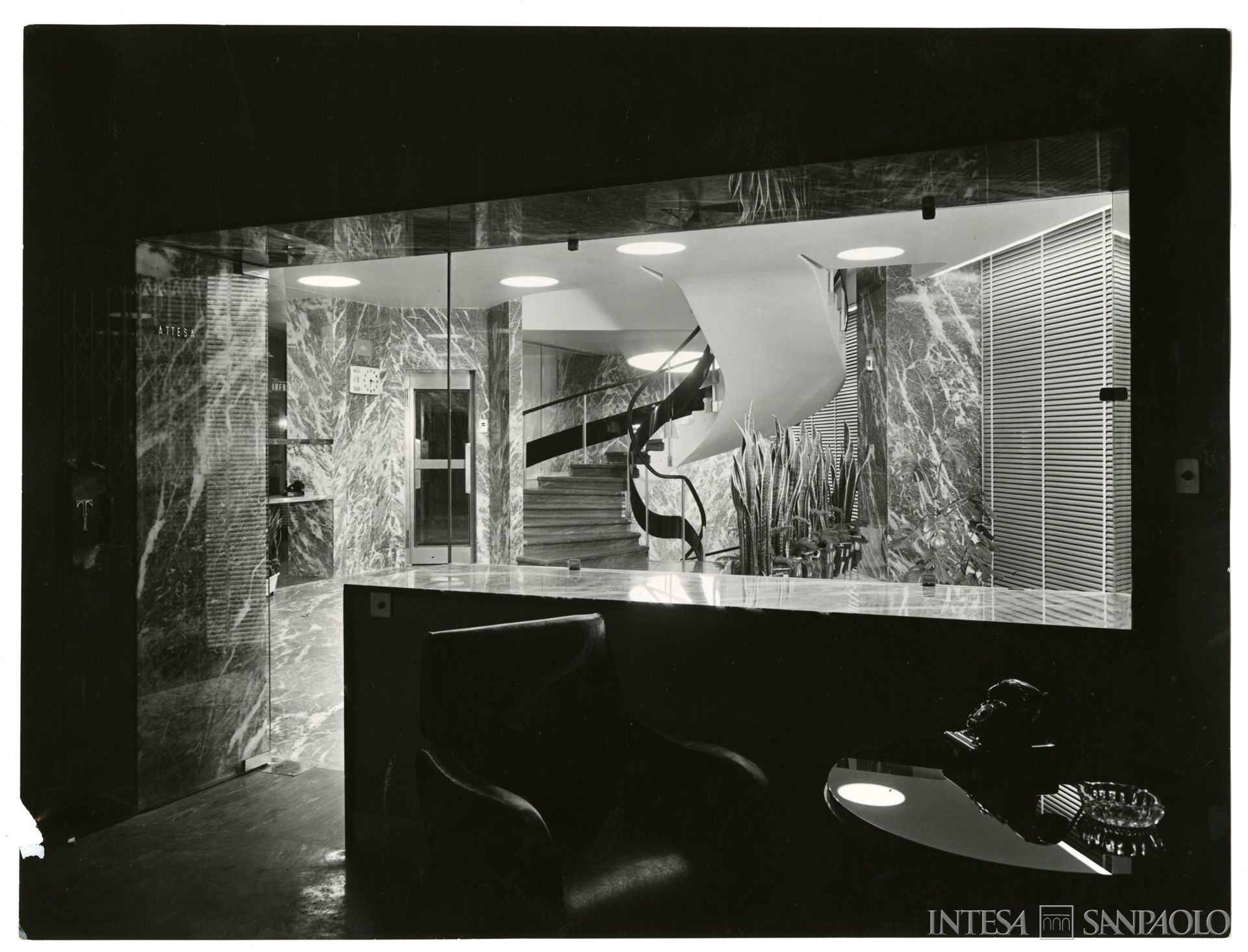 Banca Torinese, Torino, sede di via Roma 282, novembre - dicembre 1949 (fotografia di Laboratori fotograf e del colore Moncalvo)