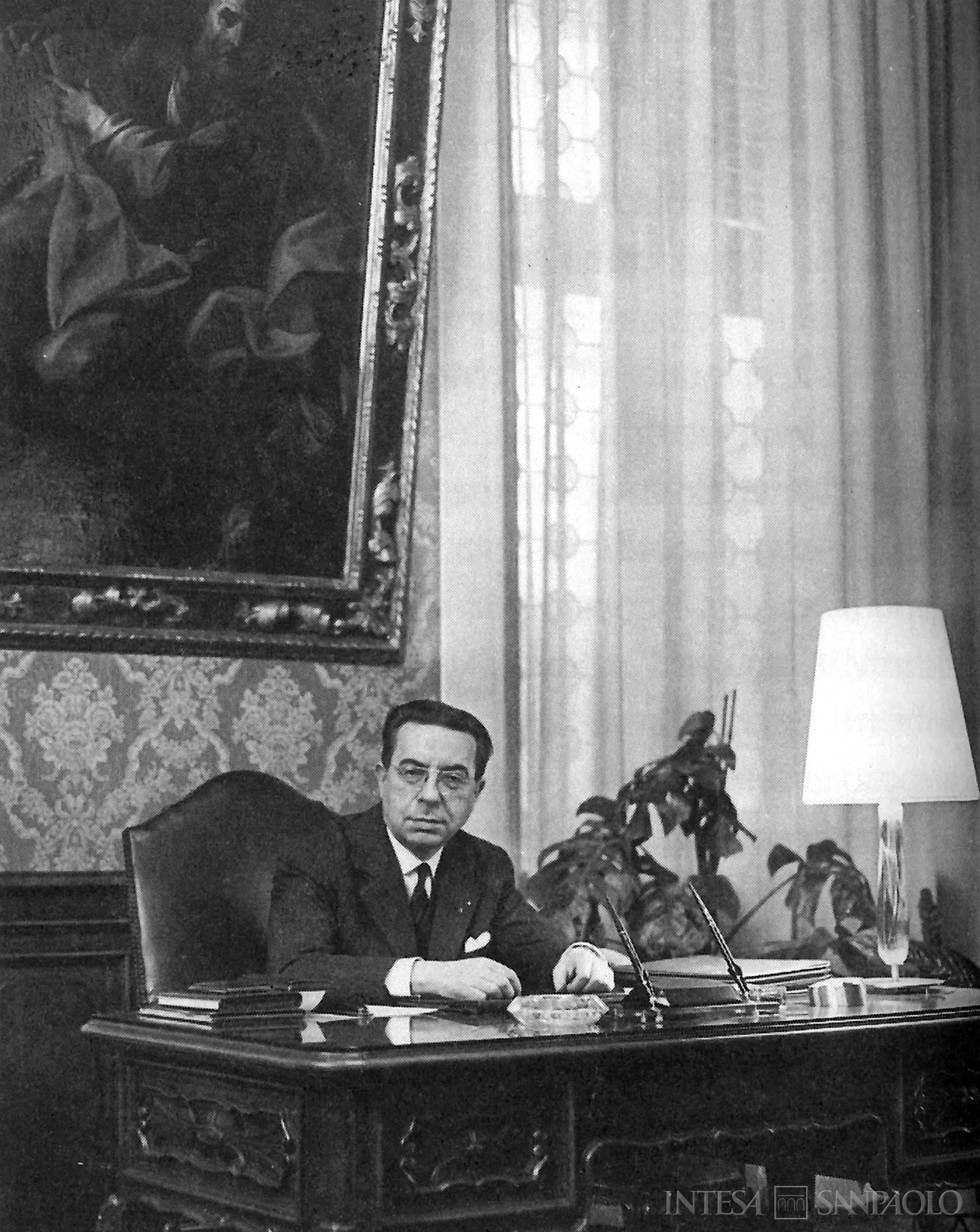 Istituto Bancario San Paolo di Torino, Francesco Rota, fotografia tratta dal volume Quelli di via Monte. Il San Paolo di Torino nel dopoguerra, 2000 (fotografia dell'Ufficio Segreteria San Paolo IMI; Archivio Storico Compagnia di San Paolo)