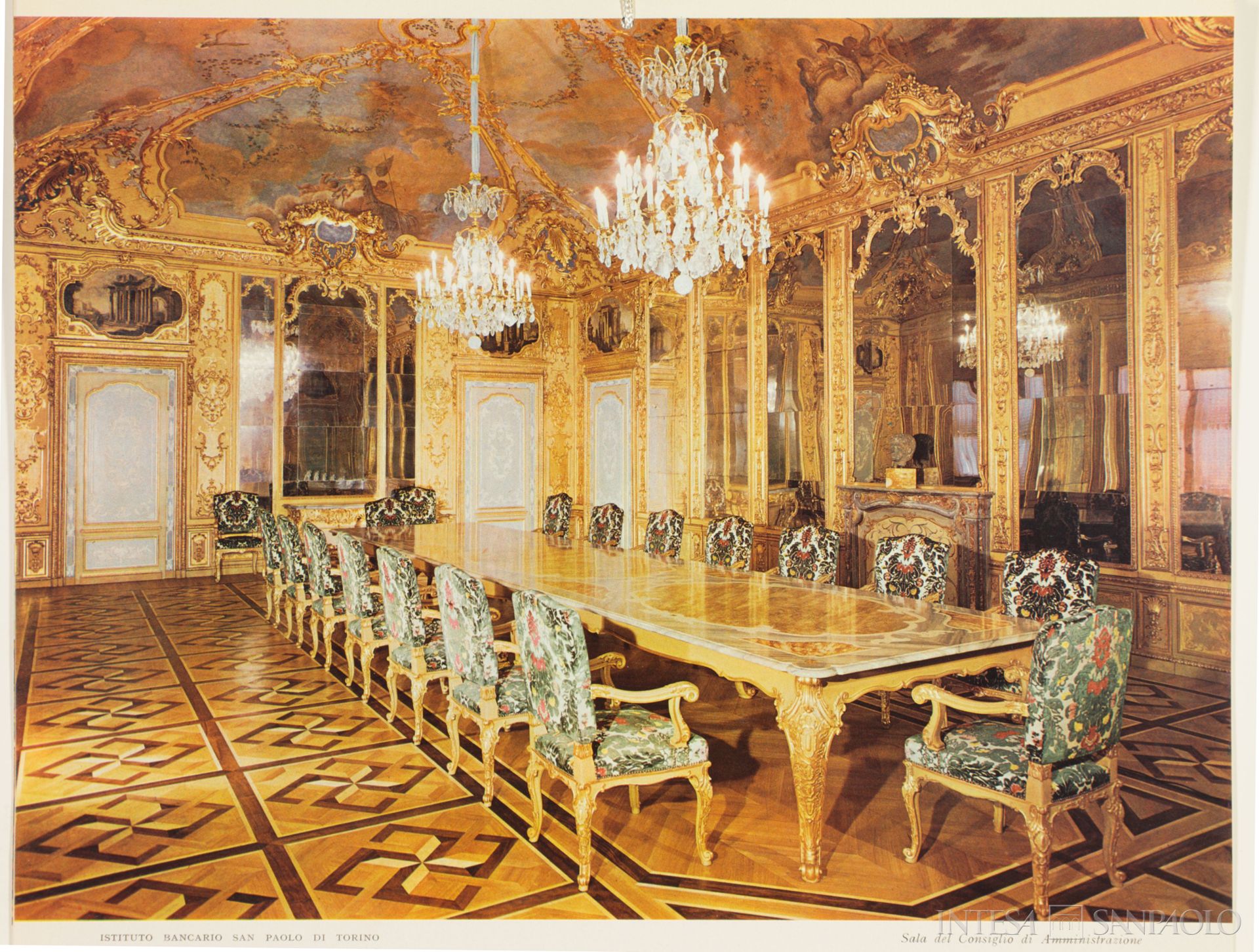 Istituto Bancario San Paolo di Torino, Torino, Palazzo Turinetti, sede della banca in piazza San Carlo, la Sala del consiglio di amministrazione nell'allestimento del 1963 (fotografo sconosciuto; Archivio Storico Compagnia di San Paolo)