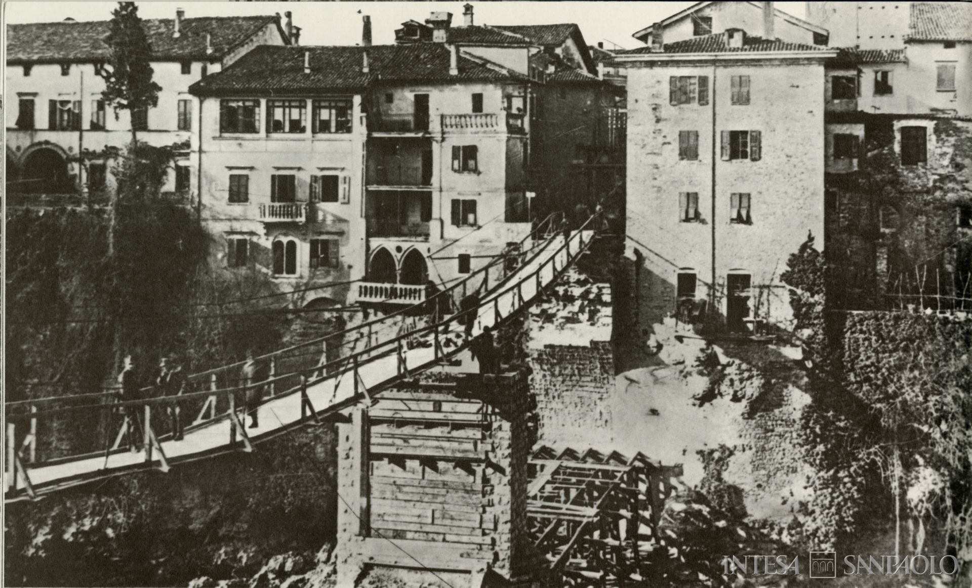 Monte di Pietà di Cividale del Friuli, immagine del territorio tratta da Banca del Friuli. Cento anni di Storia. Cronache del Primo Centenario del 1974