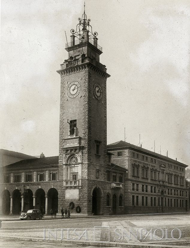 Banca Popolare di Bergamo, sede della banca prima dei lavori, 1951,  tratta da Banca Popolare di Bergamo 1869-2009 (Bergamo, 2009) p. 171