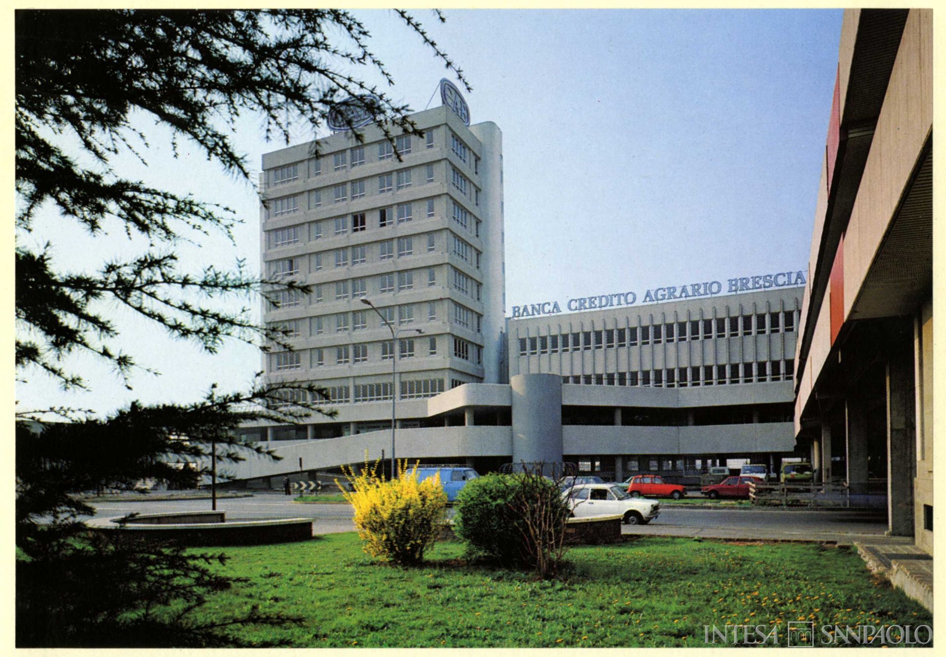 Credito Agrario Bresciano, centro direzionale, fotografia tratta da Relazione e bilancio 1983