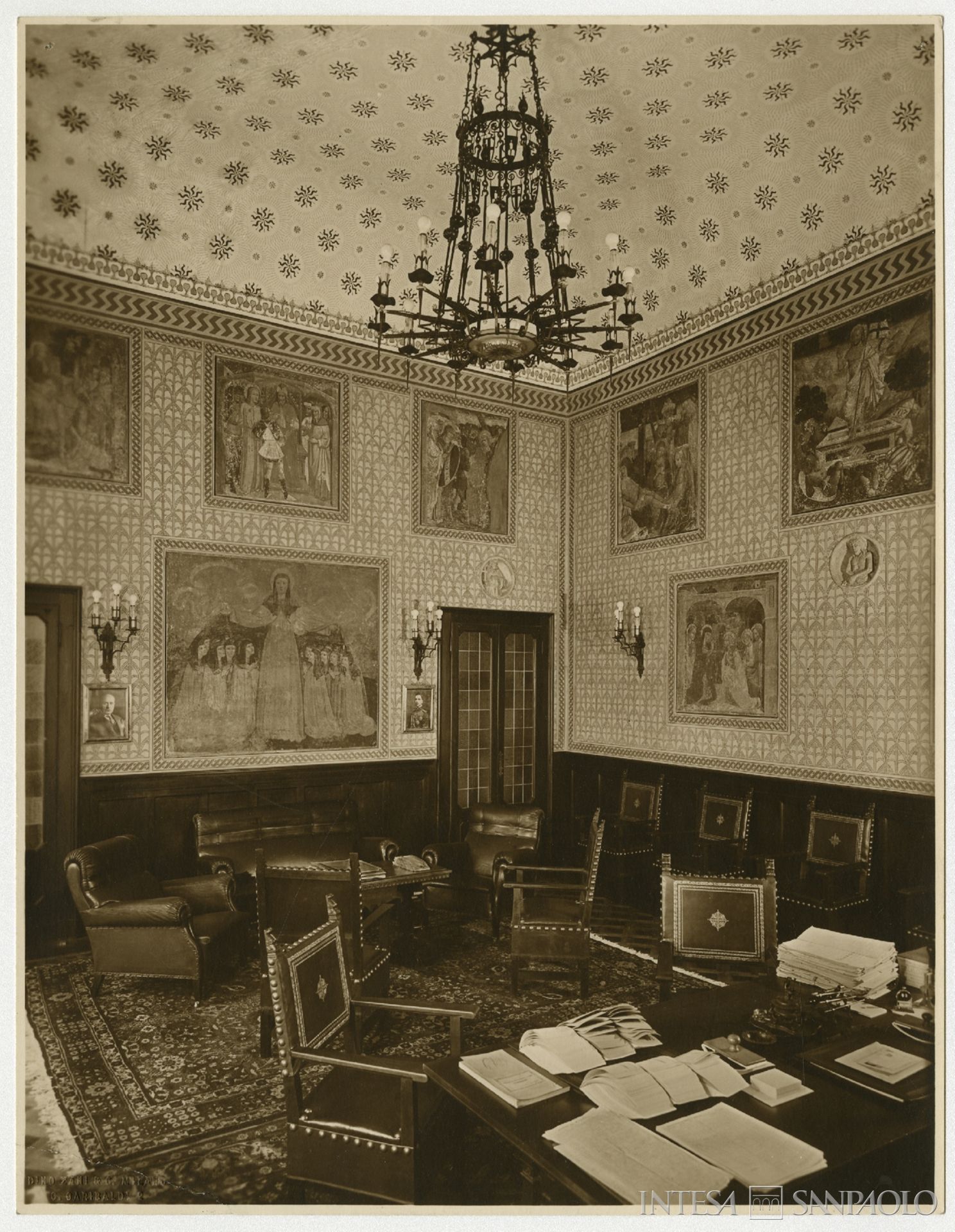 Monte di Pietà di Milano, sala della presidenza del Monte,1926-1941 (fotografo Dino Zani)