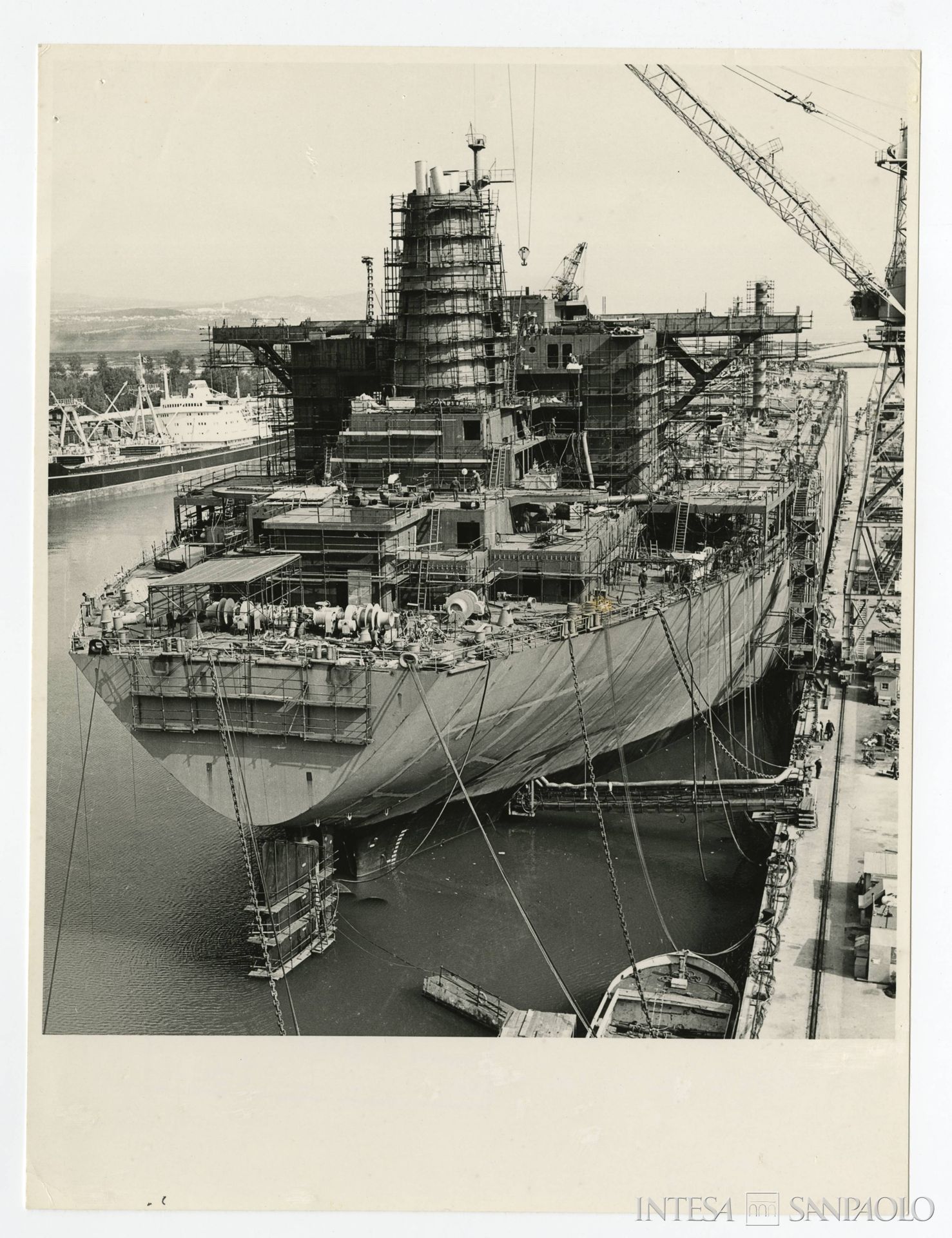 Istituto Mobiliare Italiano, motocisterna Sant'Ambrogio in costruzione per la società Italnavi, 1972 (Laboratorio Fotografico Italcantieri)